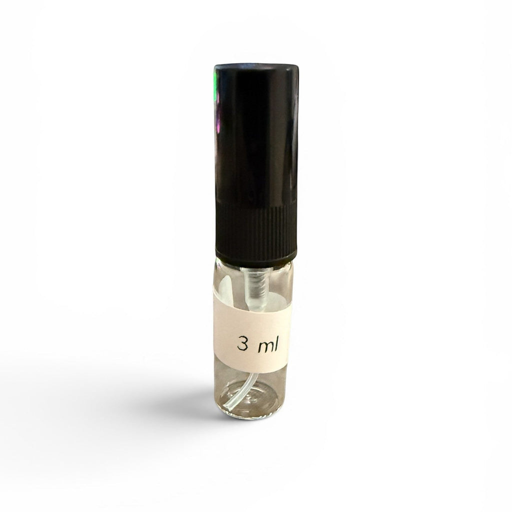 decantME 3ml sample vial of Azzaro Forever Wanted Elixir fragrance with a black spray cap on a white background